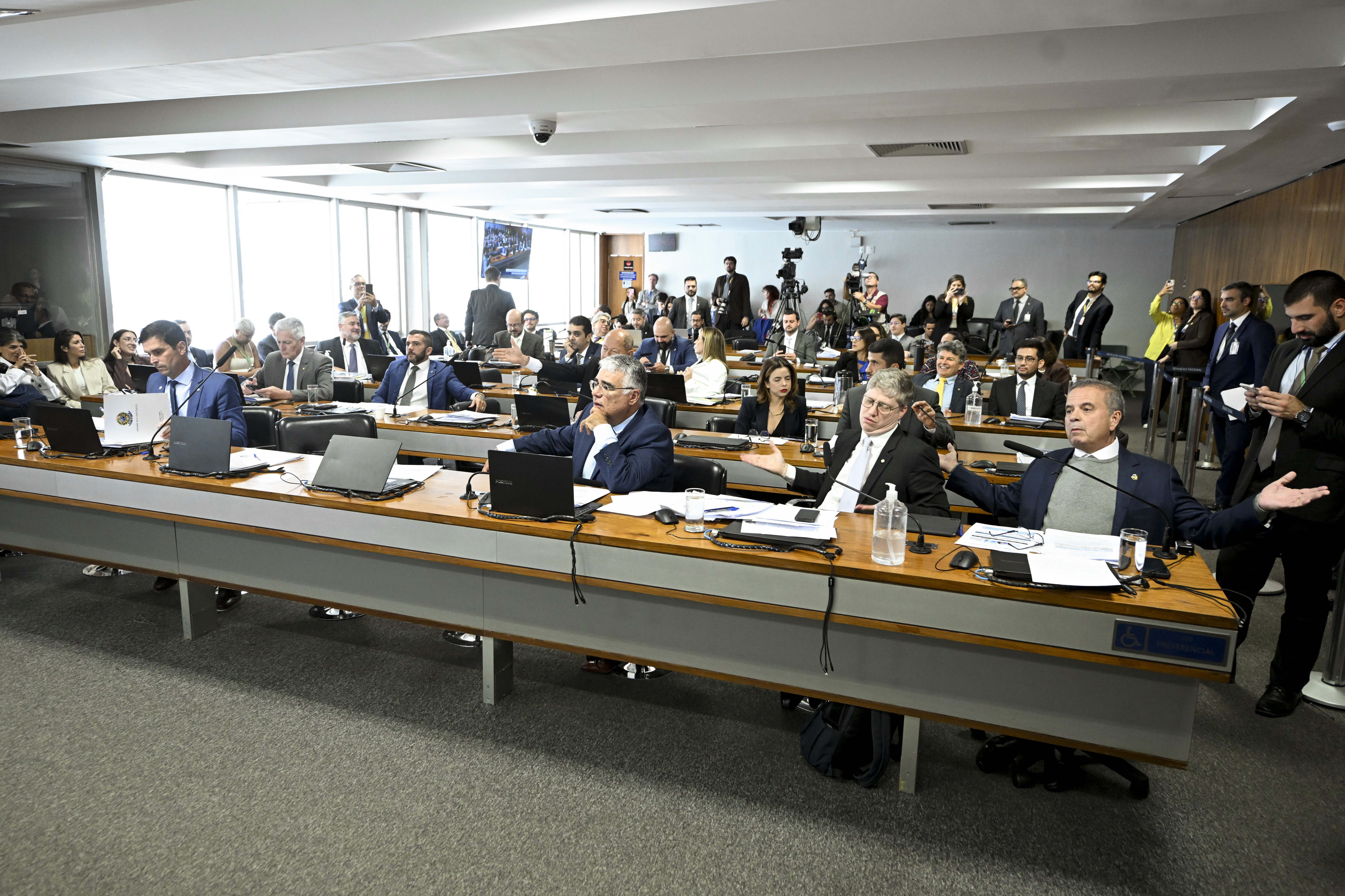 CPI do INSS cancela sessão diante da estratégia dos depoentes para não comparecer