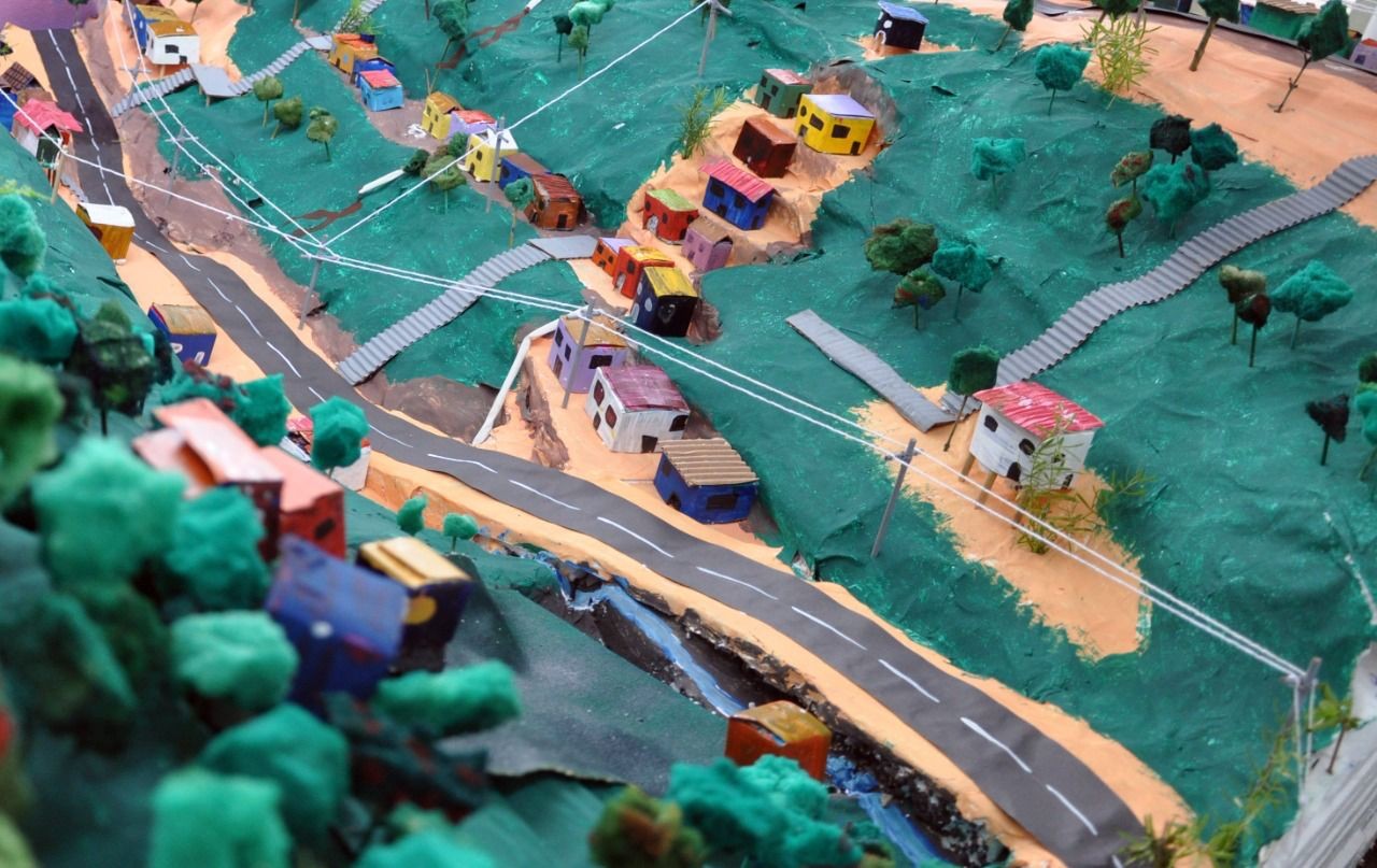 Projeto da Escola Politécnica da UFRJ realiza oficina educativa sobre deslizamentos de terra em evento científico - Foto
