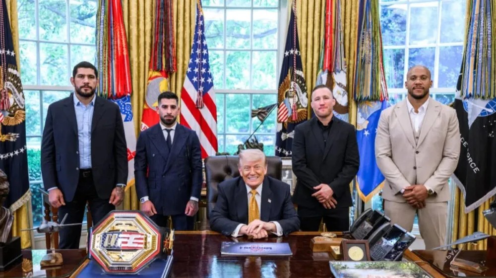 Donald Trump elogia força de Alex Poatan durante encontro na Casa Branca: 'Uma mão poderosa'