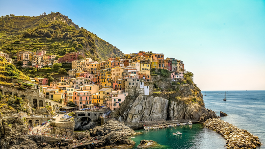 Trilha mais romântica do mundo, na Itália, reabre para turistas após mais de dez anos