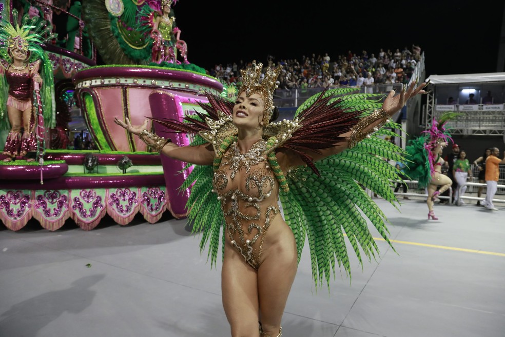 Juju Salimeni, the first day of the Special Group Samba Schools Parade in São Paulo — Photo: Edilson Dantas