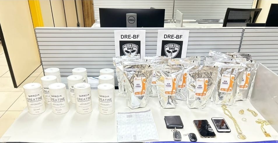 Polícia prende dois na Dutra por tráfico de metanfetamina; droga está avaliada em R$ 4 milhões