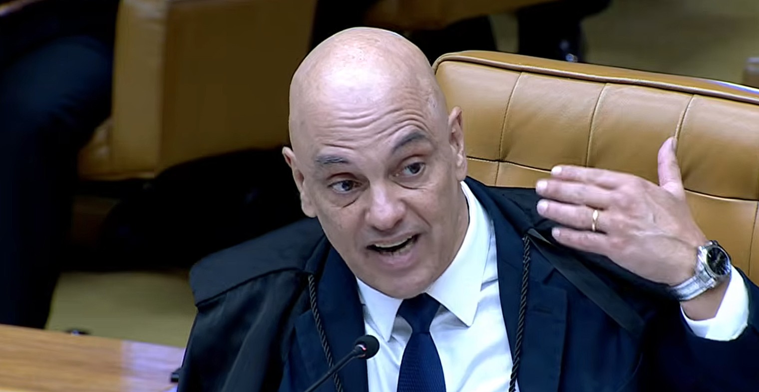 O recado dos ministros do STF para campanha de Flávio Bolsonaro sobre impeachment de Moraes