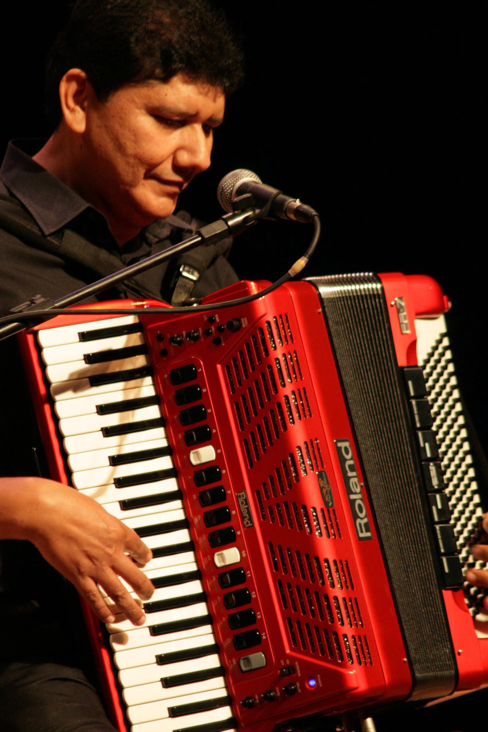 Morre Oswaldinho do Acordeon, mestre da sanfona, aos 72 anos; artistas lamentam: 'Talento puro' - Foto