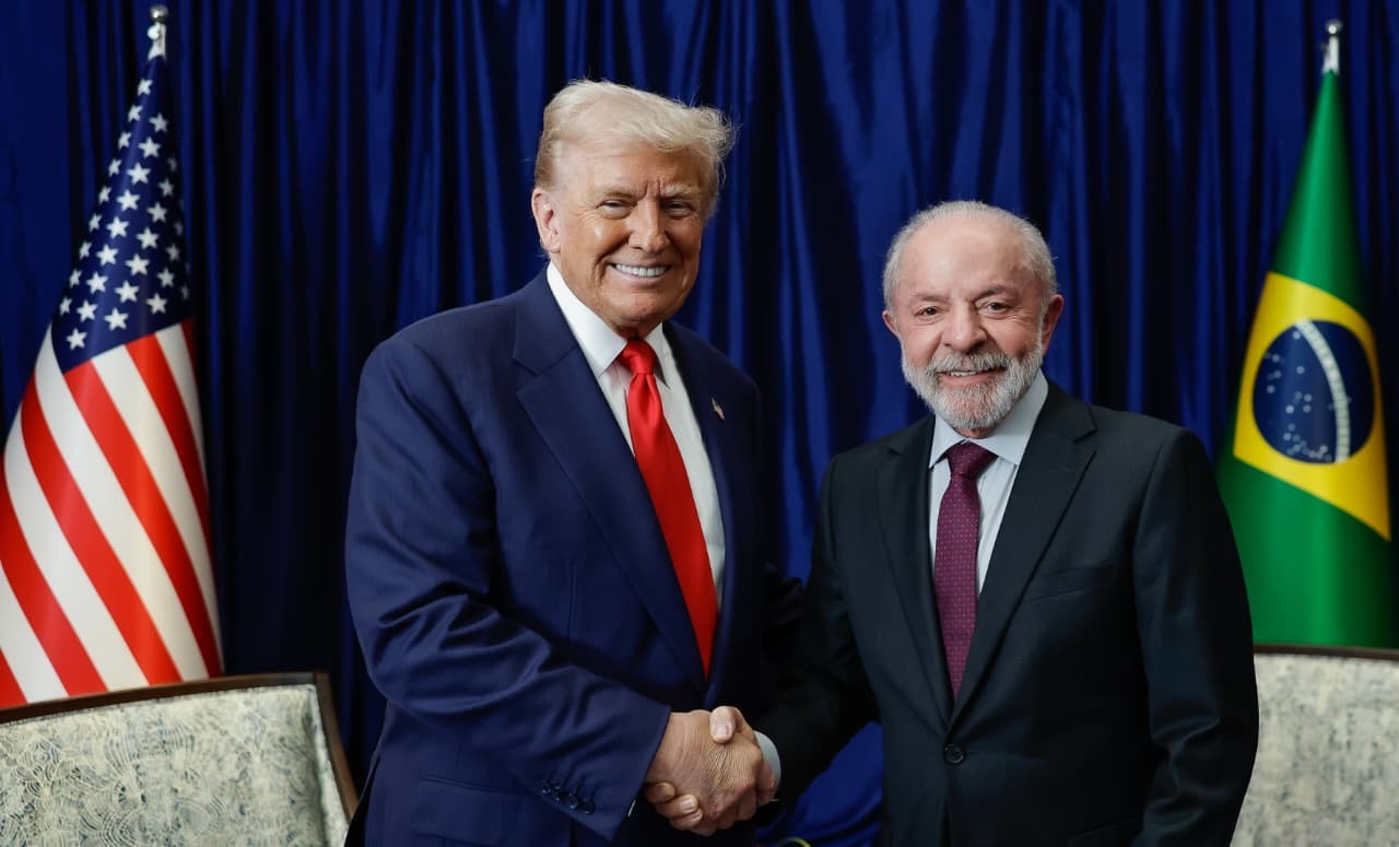 Trump reduz tarifas de alguns produtos brasileiros nos EUA: decisão cita conversa com Lula, mas não Bolsonaro. Leia a íntegra