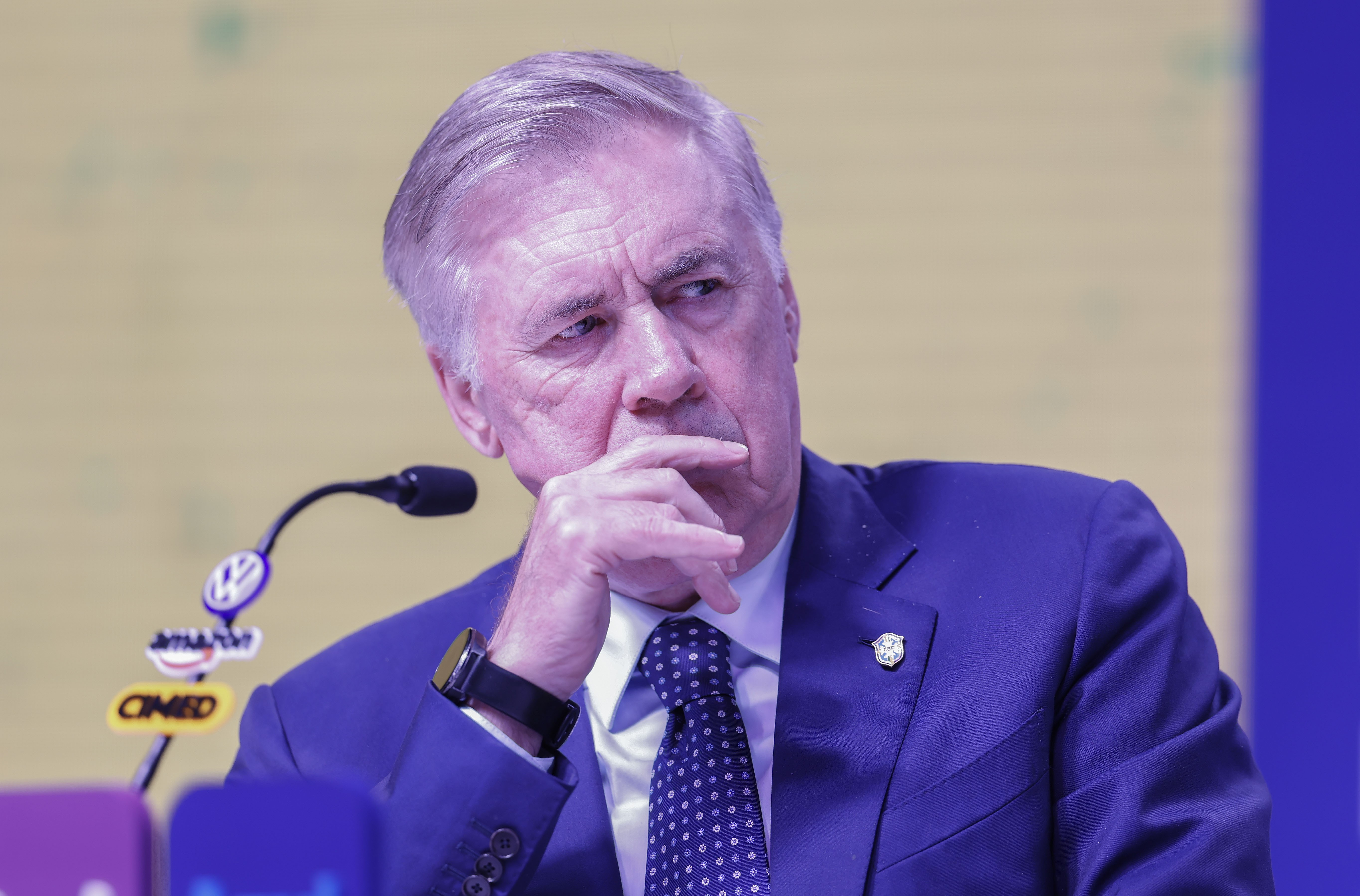Ancelotti amplia buscas e 'garimpa' atrás de opções para carências da seleção, mas segue com a maior delas; análise