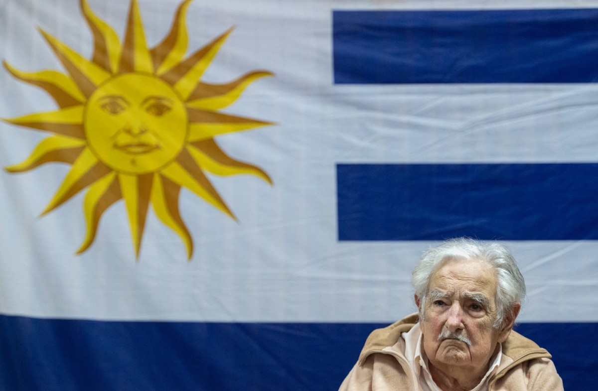 Mujica vira 'principal estrategista' da campanha da esquerda para o segundo turno no Uruguai