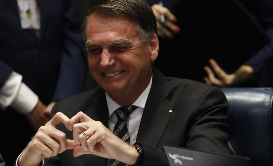 Bolsonaro vai ao Congresso participar da promulgação da PEC Eleitoral