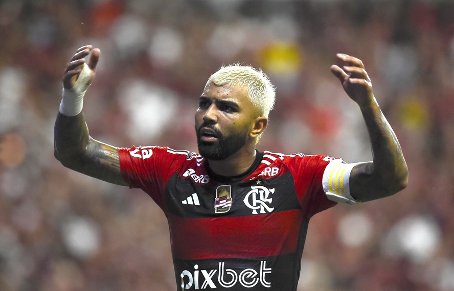 Gabigol é o 6° maior artilheiro da história do Flamengo