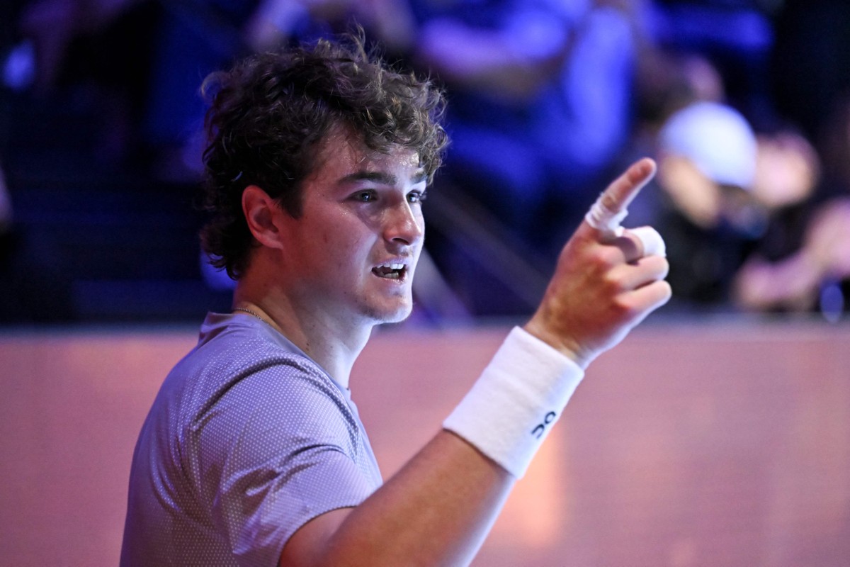 ジョアン・フォンセカは急速に進化し、ATP 500で初タイトルを獲得した後、パリで開催されるマスターズ1000で士気に満ちたデビューを飾る