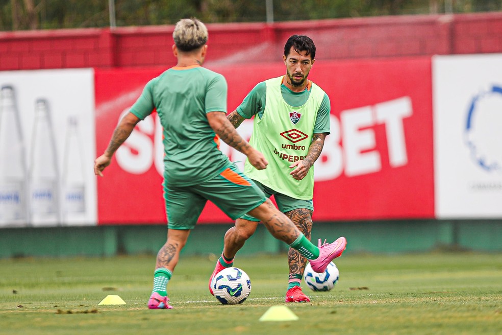 Lucho Acosta busca titularidade no Fluminense de Renato Gaúcho — Foto: MARINA GARCIA / FLUMINENSE F.C