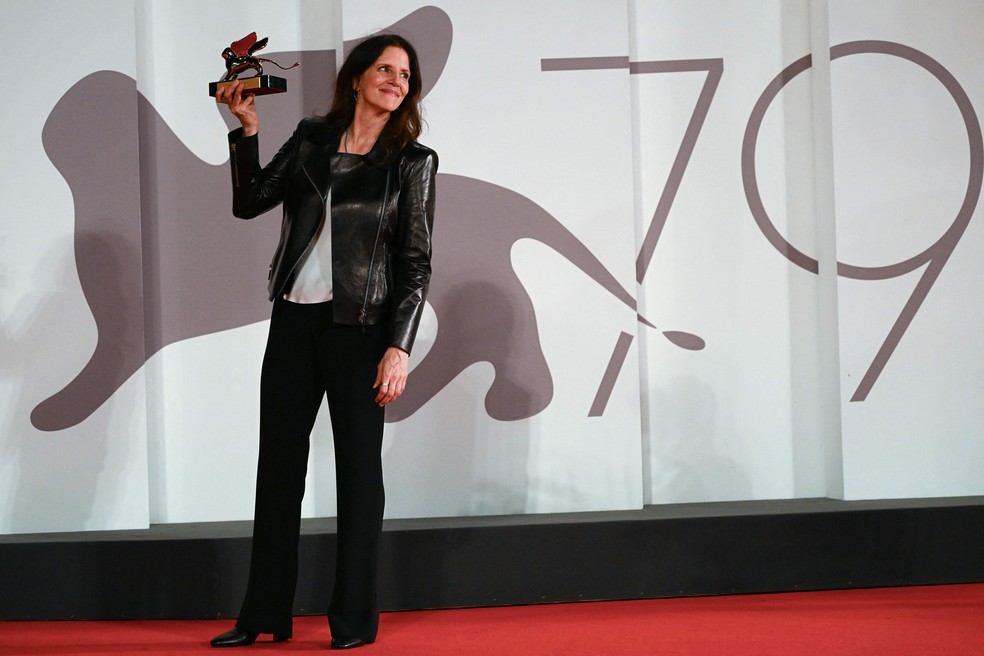 Laura Poitras wins the Golden Lion for documentary 