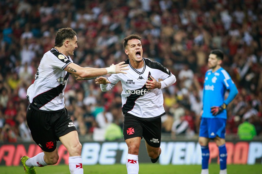Coutinho marcou o gol de empate do Vasco