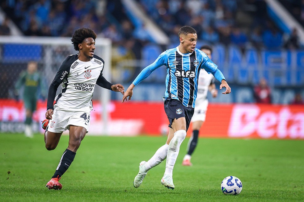 Imagem inserida automaticamente