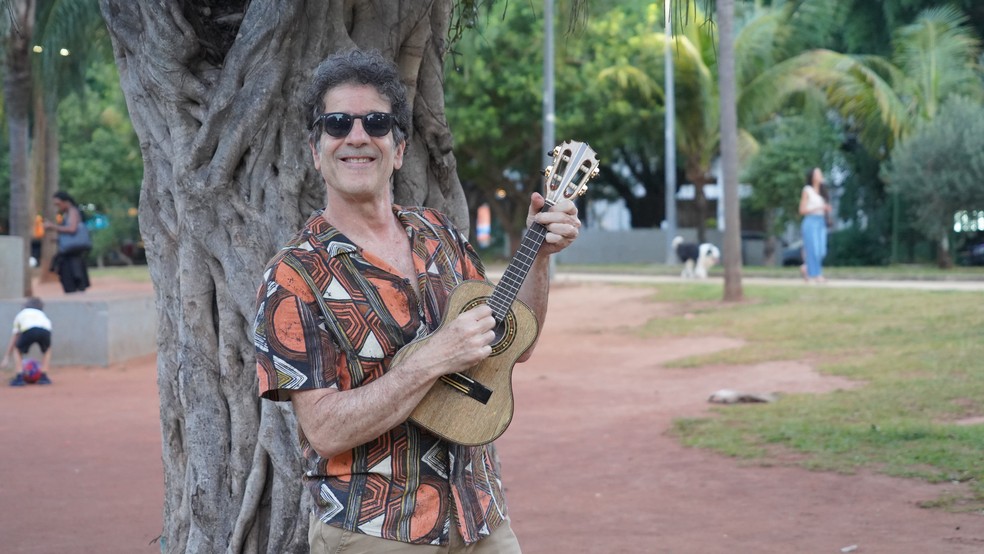 George Israel é só cio da Symbiosis, empresa que cultiva árvores brasileiras numa região de Mata Atlântica em Porto Seguro — Foto: Divulgação