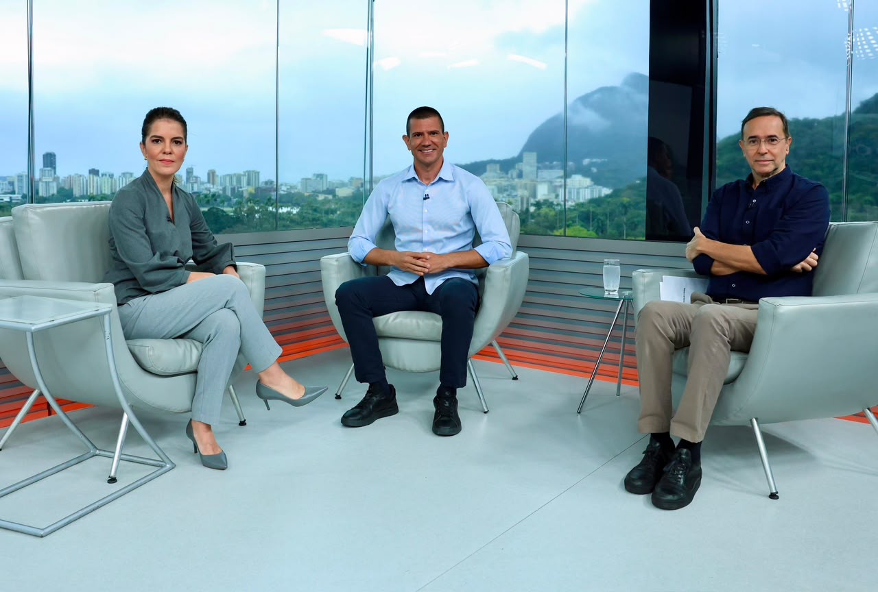 Douglas Ruas justifica troca de elogios a Cláudio Castro e diz que não há excesso de cargos na Alerj