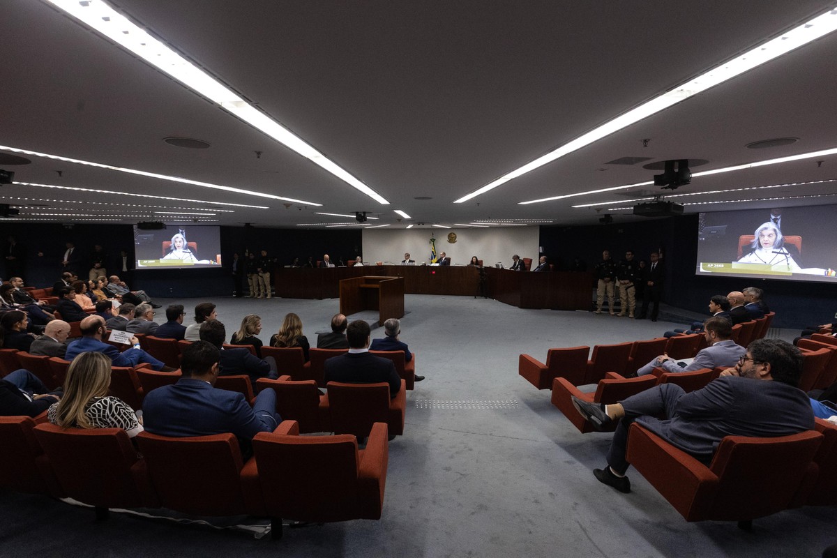 Saiba próximos passos após maioria do STF votar contra recurso de Bolsonaro