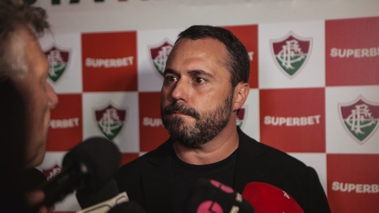 Fluminense: Em evento, Mário Bittencourt nega acerto com Thiago Silva, mas admite negociação