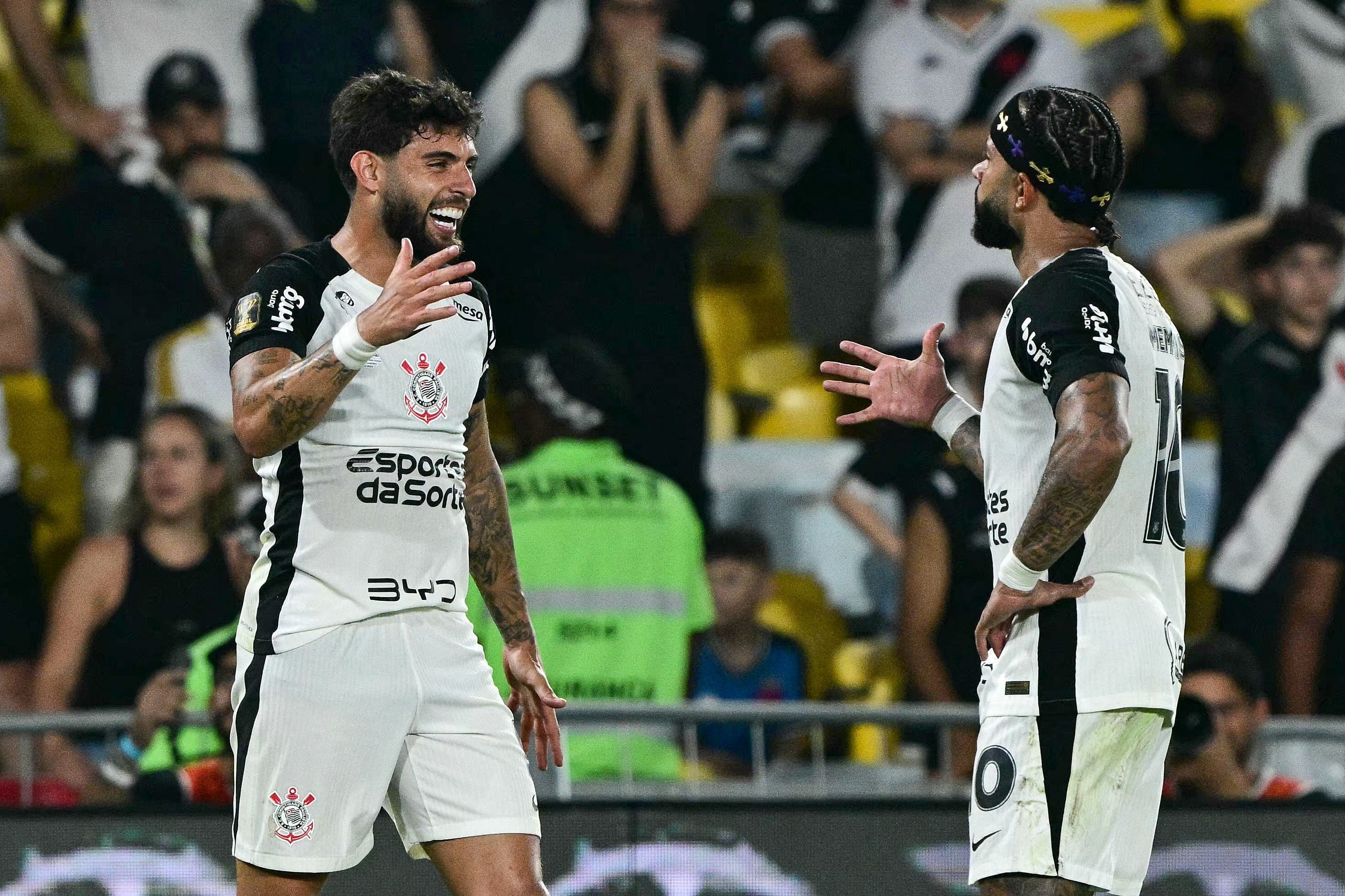 Corinthians vence o Vasco no Maracanã e é tetracampeão da Copa do Brasil