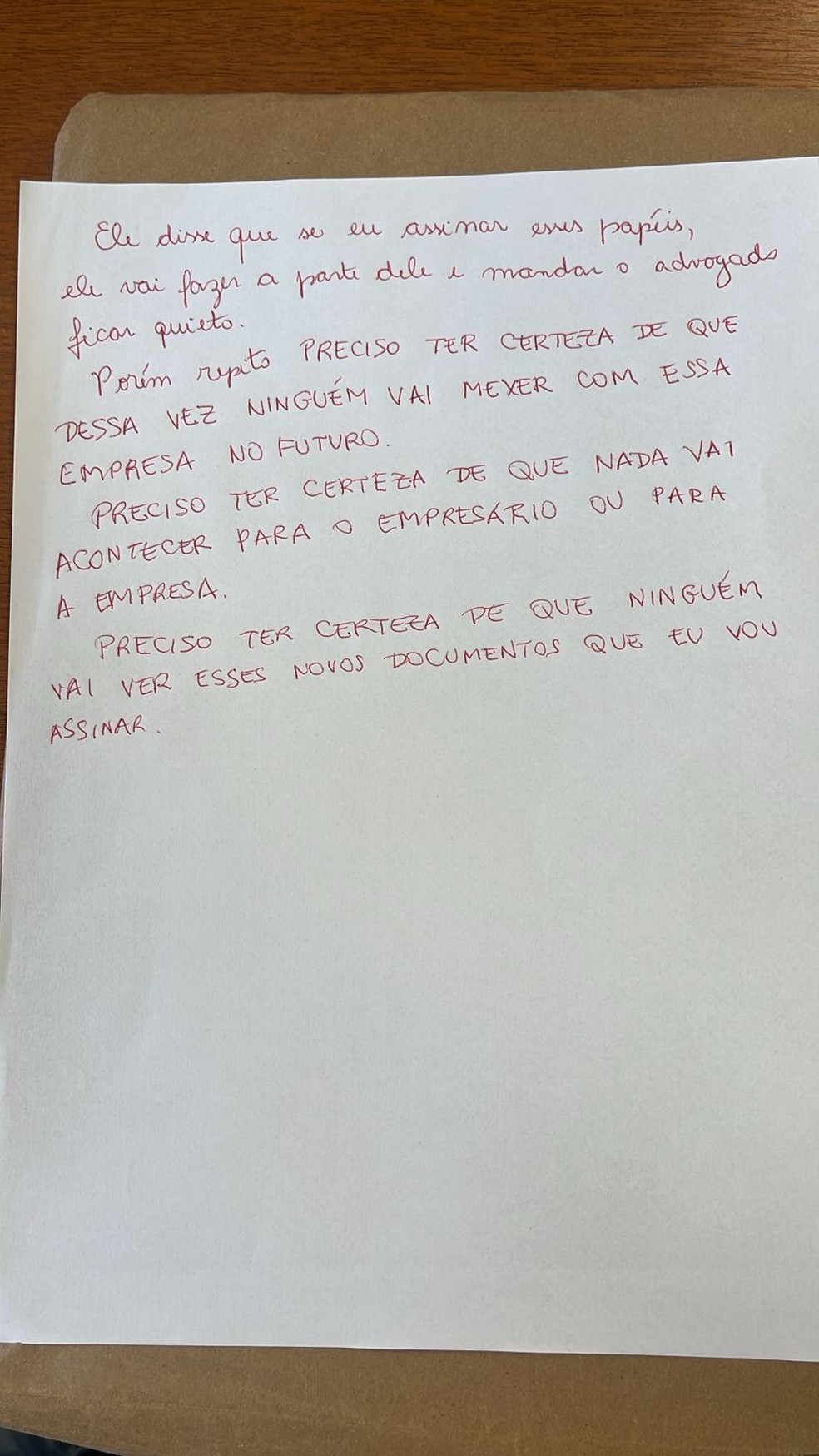 Carta encontrada na casa de Artur Gomes — Foto: Reprodução
