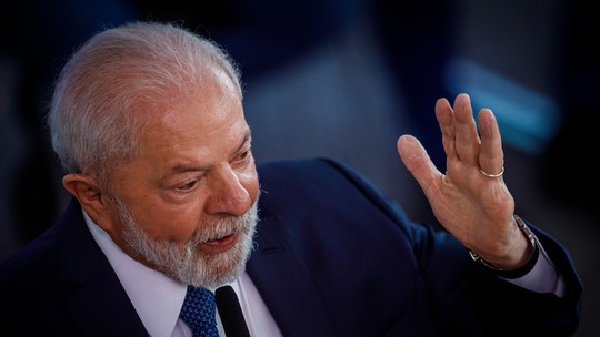 Lula diz que estudo do Ibama não é definitivo e que 'podem continuar sonhando' com a exploração de petróleo na Foz do Amazonas