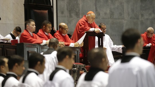 Cardeal Orani Tempesta em celebração na Sexta-Feira Santa: 'vamos nos animar diante das cruzes de cada dia' Cardeal Orani Tempesta em celebração na Sexta-Feira Santa: 'vamos nos animar diante das cruzes de cada dia'