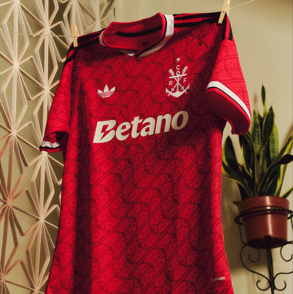 Flamengo lança terceiro uniforme para a temporada de 2026 — Foto: Divulgação