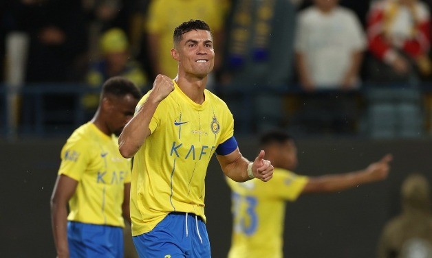 Contrato com o Al-Nassr garante a Cristiano Ronaldo o pagamento de 530 milhões de dólares — Foto: Reprodução