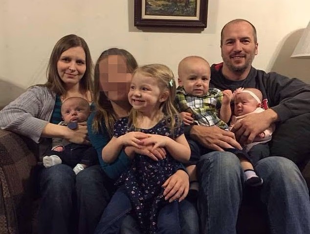 Pai divulga últimas mensagens da ex-mulher antes de ela matar os quatro filhos nos EUA: 