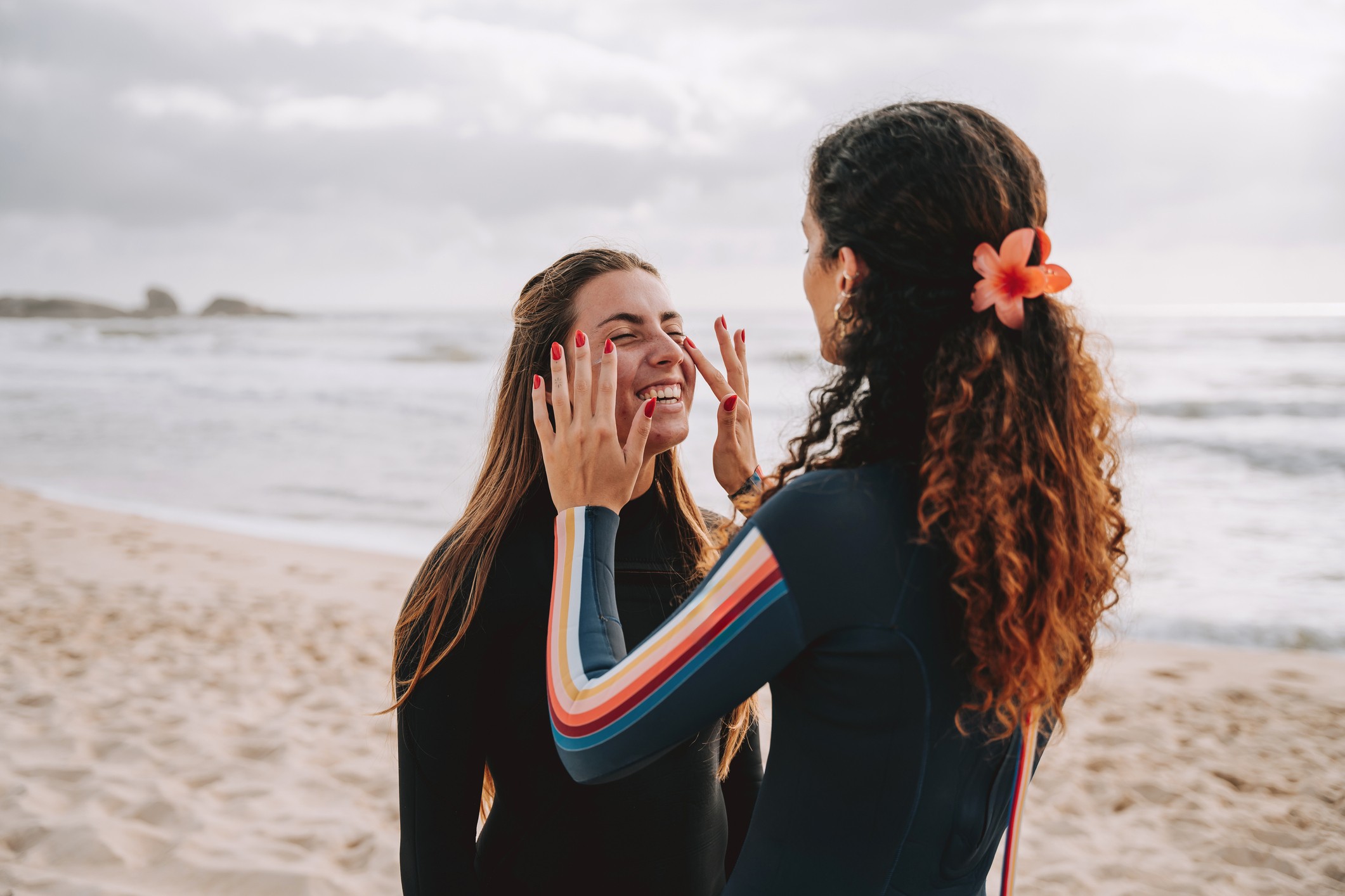 Saiba como aproveitar o sol sem prejudicar a sua saúde