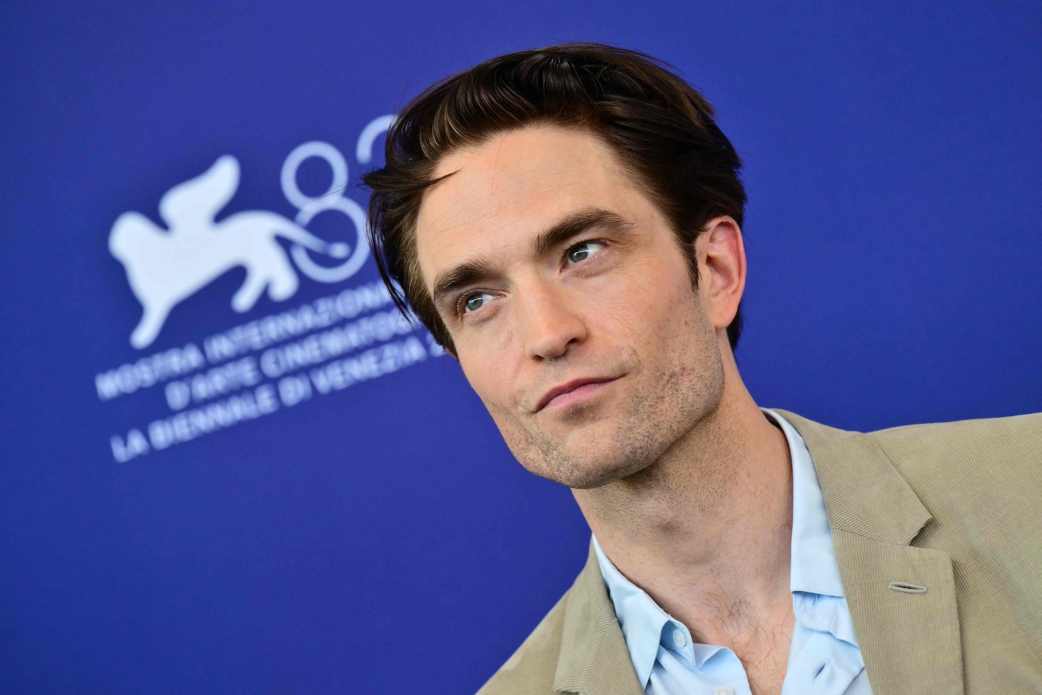 Robert Pattinson comenta filme sobre Chris Hansen em Veneza: 'Espero que ele goste' - Foto