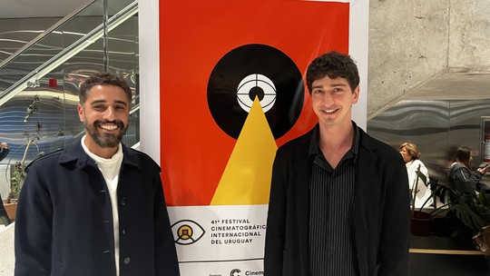 Felipe Haiut e Johnny Massaro apresentam filme em festival internacional