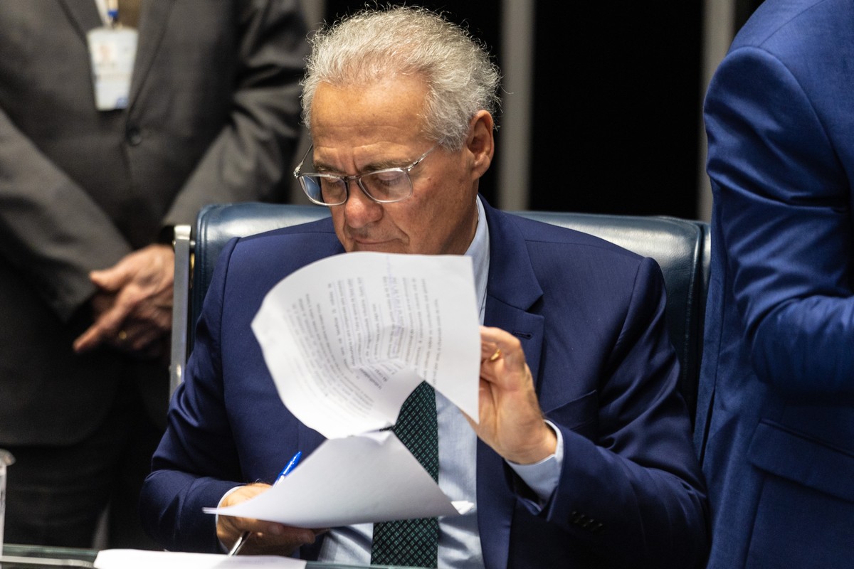 Master: comissão do Senado quer dados sigilosos e assessoramento do BC, diz Renan após reunião com Galípolo