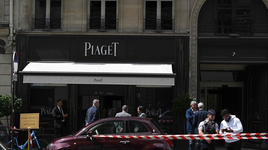 Polícia da França prende 5 suspeitos de assalto de mais de R$ 50 milhões a joalheria Piaget de Paris