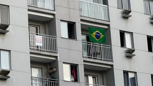 Alta do PIB: único setor que caiu foi venda de bandeiras do Brasil para colocar na janela