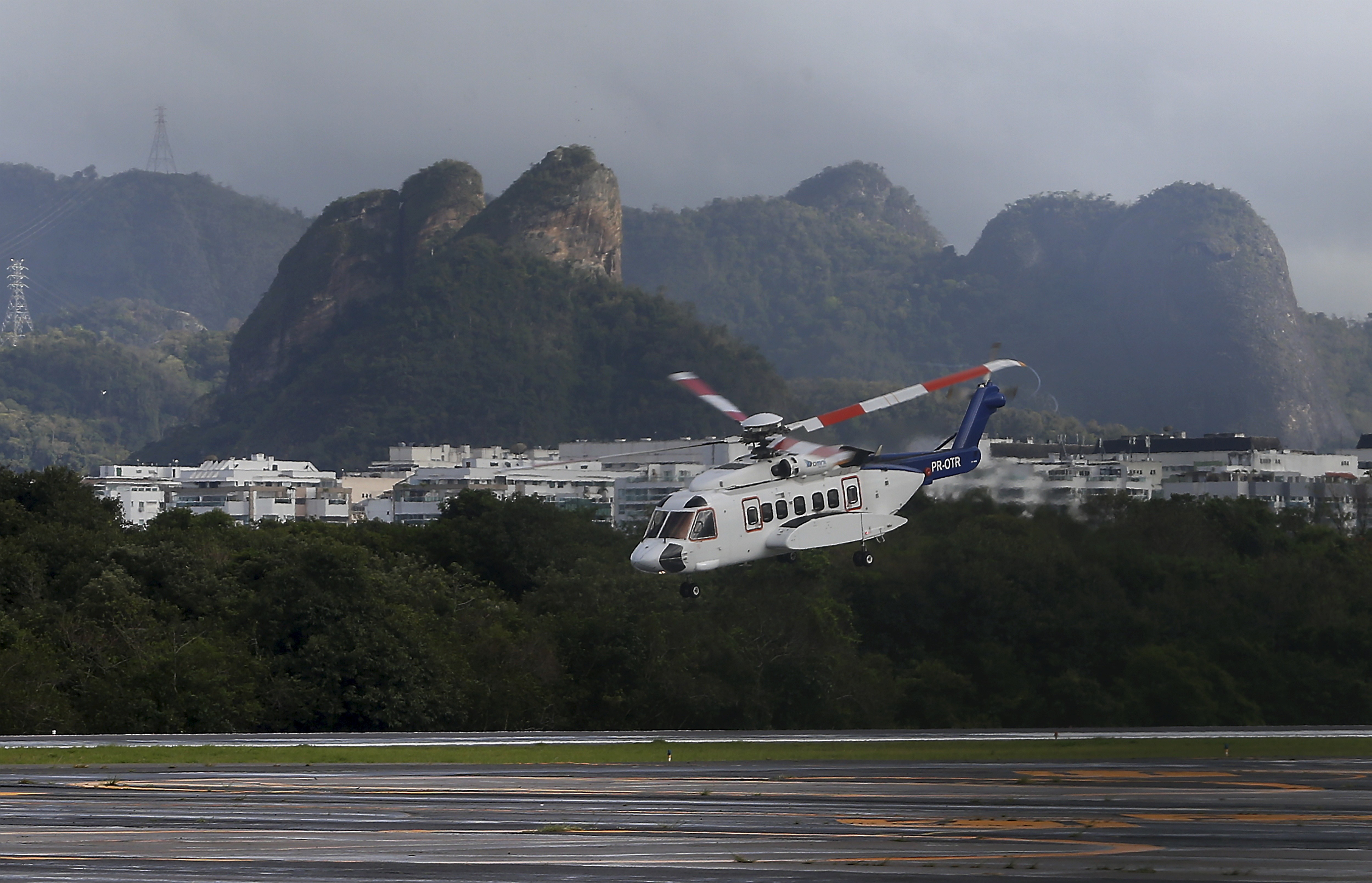 Voos turísticos de helicóptero no Rio serão fiscalizados por Decea e Inea