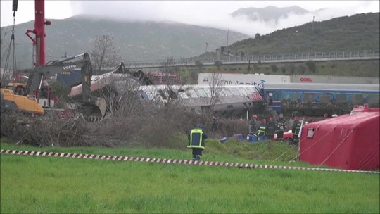 Premier grego pede à Suprema Corte que priorize caso do acidente de trem