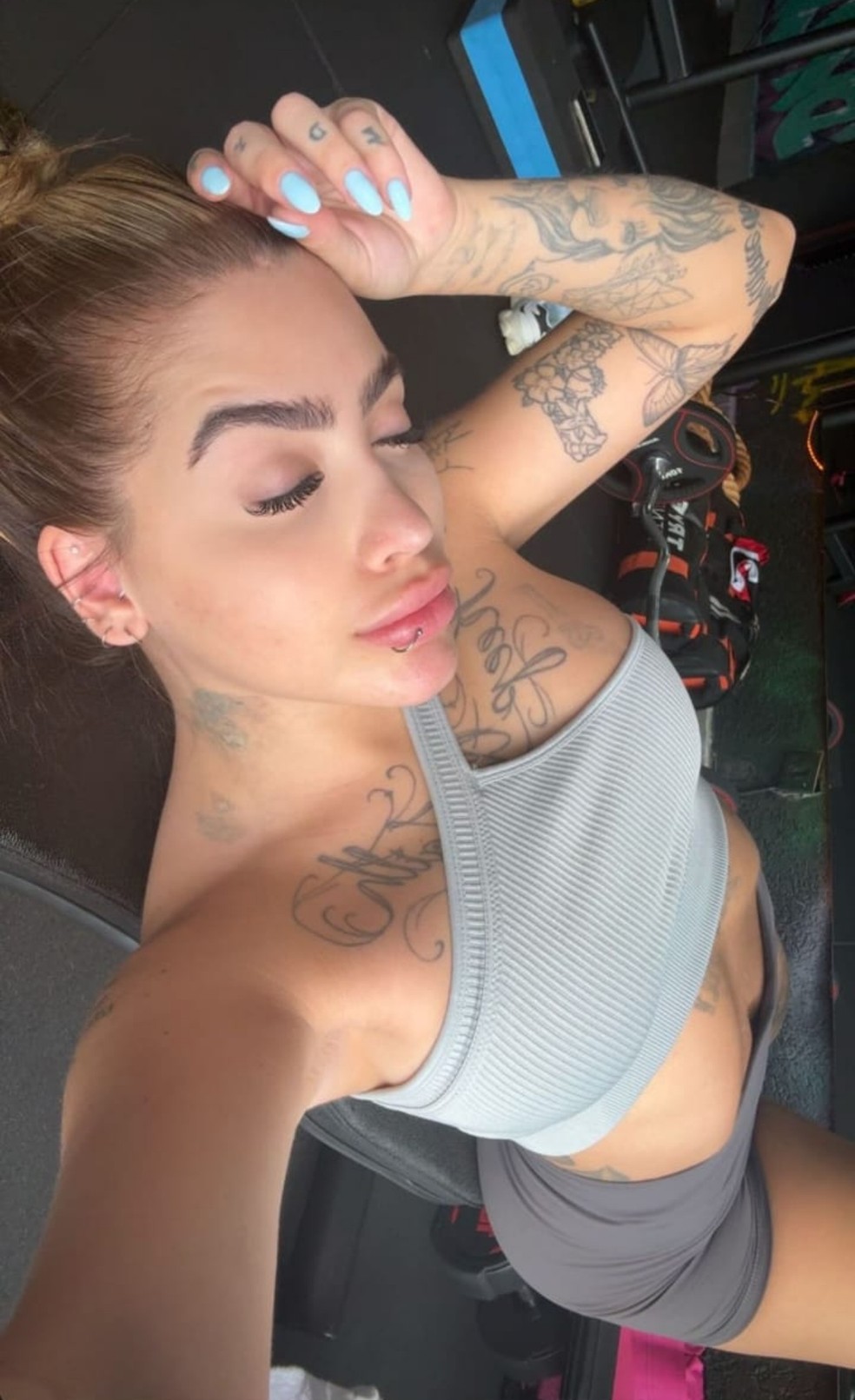 MC Mirella contou quantos quilos perdeu desde o parto da filha — Foto: Reprodução Instagram