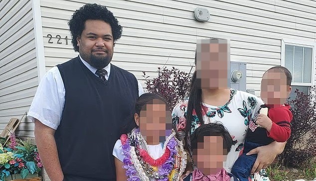 Pai é acusado de chicotear filha de 14 anos após ela não completar agachamentos com barra de 52 kg nos EUA