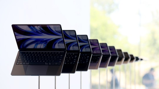Pela primeira vez, Apple trabalha para adicionar telas sensíveis ao toque em seus Macs, segundo fontes