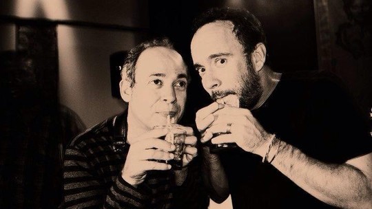 Carlos Malta comemora 50 anos de carreira e se apresenta com Dave Matthews nos EUA Carlos Malta comemora 50 anos de carreira e se apresenta com Dave Matthews nos EUA