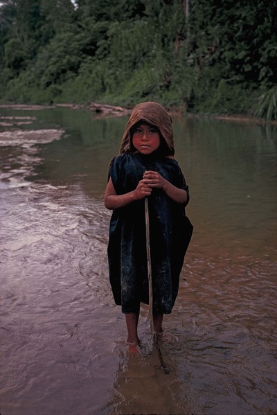 Keksa va semiz yigitlar yosh yigitlar tomonidan it uslubini becerdilar