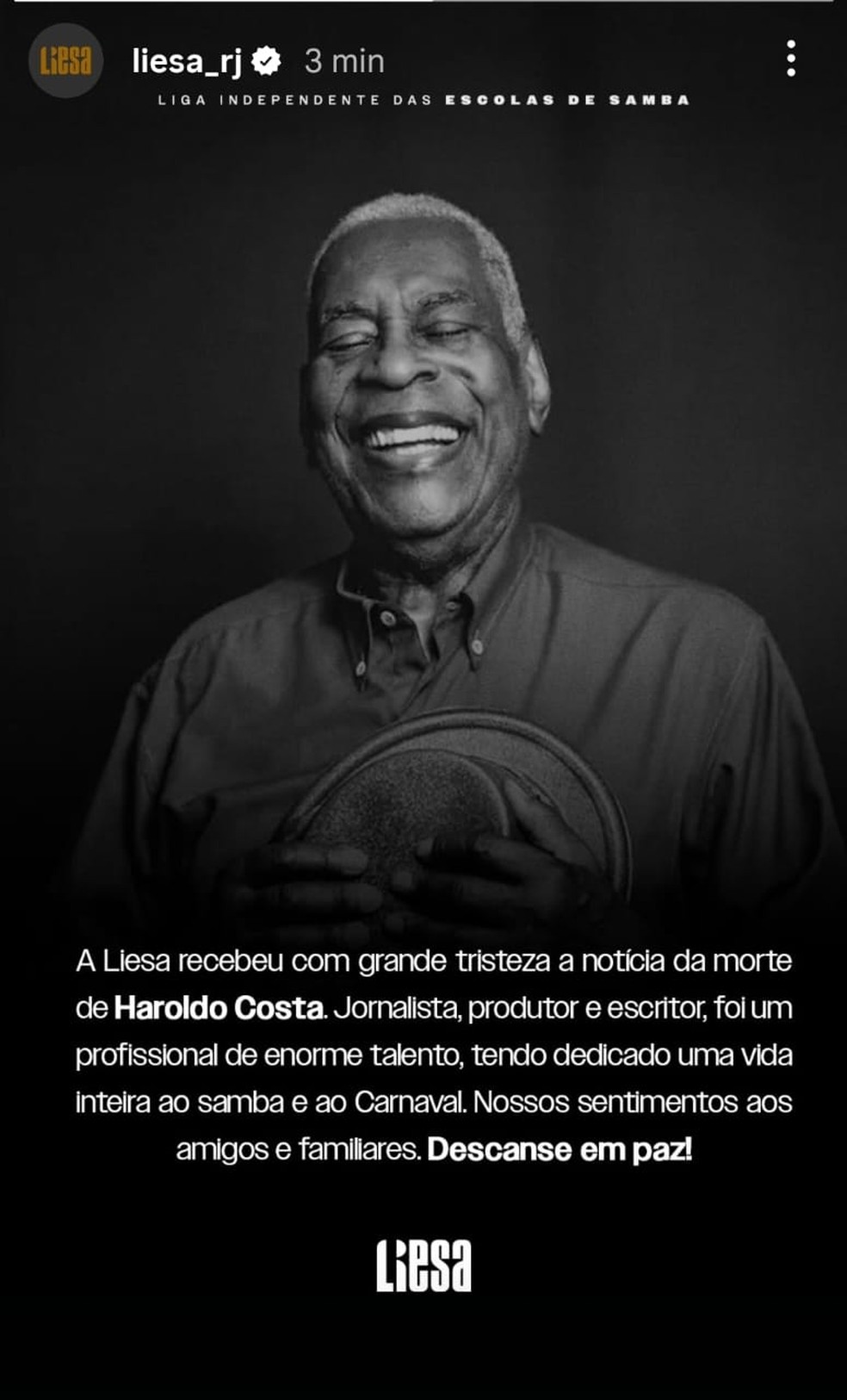 Liesa pays tribute to Haroldo Costa — Photo: Reproduction