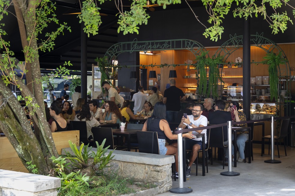 Café da manhã na rua vira moda e faz cariocas pularem cedo da cama ...