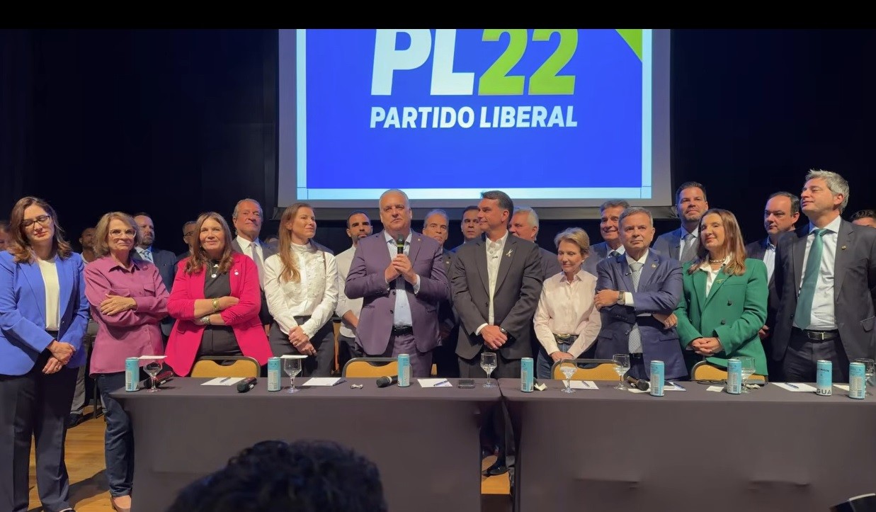 ‘Não sou Bolsonaro doente’, disse escolhido para vice de Flávio em discurso na Câmara; vídeo - QTU Questões do Universo