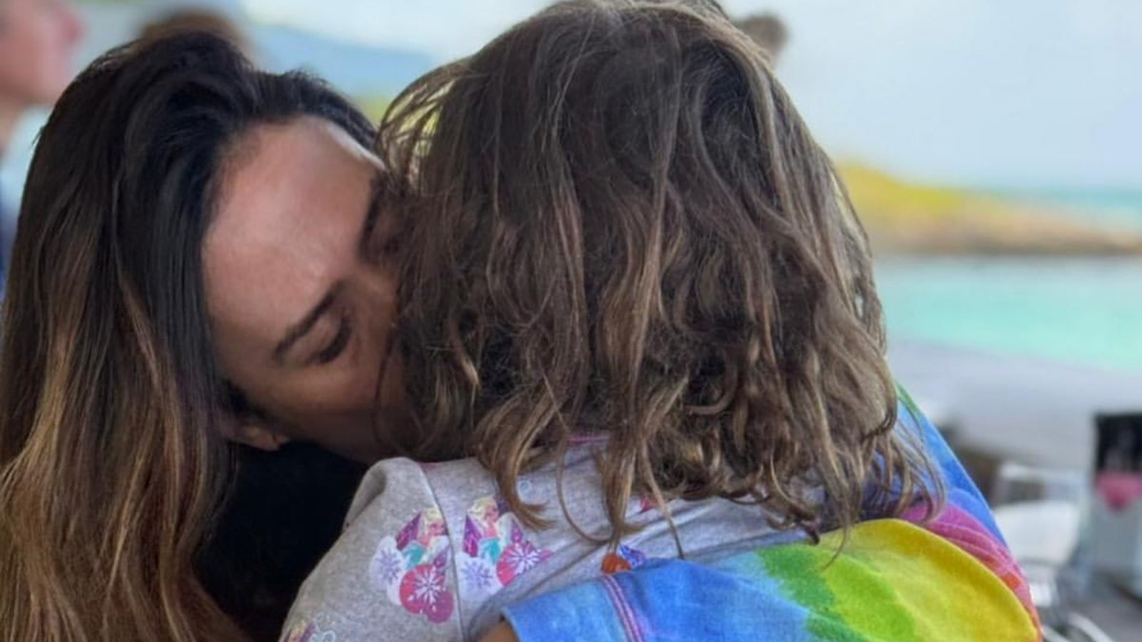 Tatá Werneck revela motivo para preservar a filha da exposição nas redes - QTU Questões do Universo