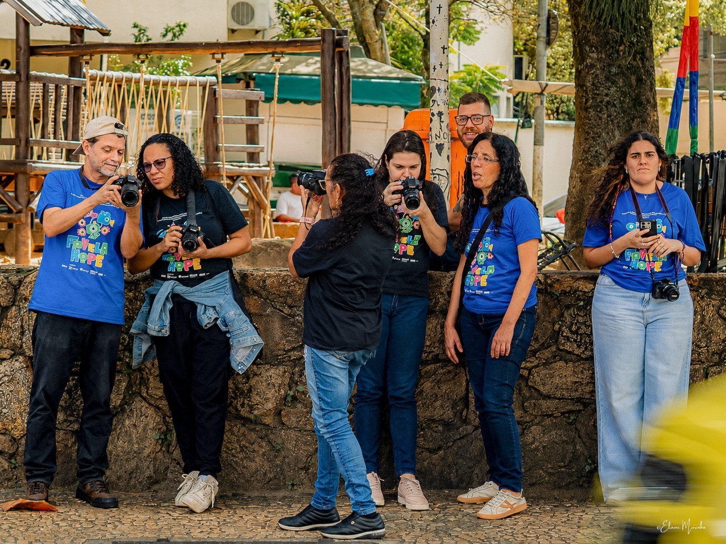 Projeto Favela Hope abre cem vagas gratuitas para ampliar acesso de moradores de comunidades do Rio à produção audiovisual - QTU Questões do Universo