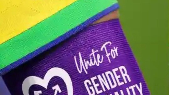 Copa do Mundo Feminina: seleção brasileira levanta bandeira da igualdade de gênero nos jogos