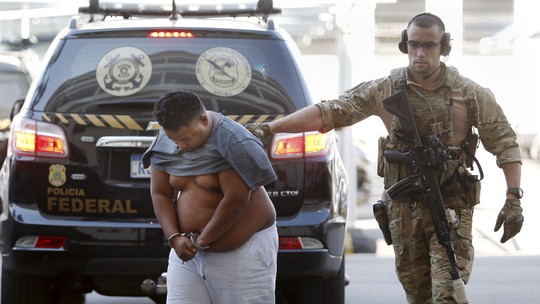 Milícia do Rio tem fornecedor de armas dos EUA; veja quem é quem na maior organização criminosa do estado 