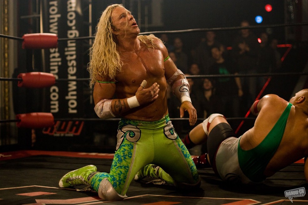 Mickey Rourke em cena do filme 'O lutador' (2008) — Foto: Divulgação